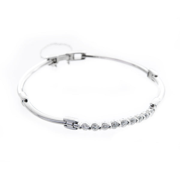 Pt900 Diamond Bangle