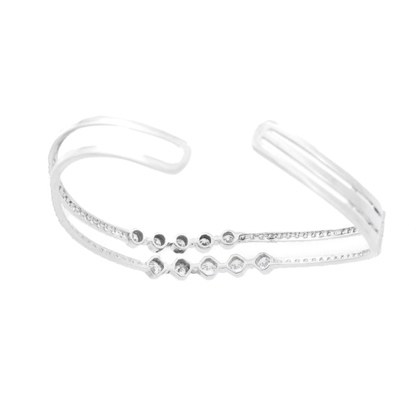 K18WG Diamond Bangle