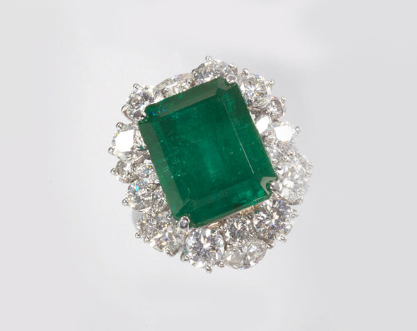 K18WG Emerald R