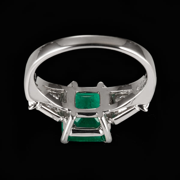 Pt900 Emerald R